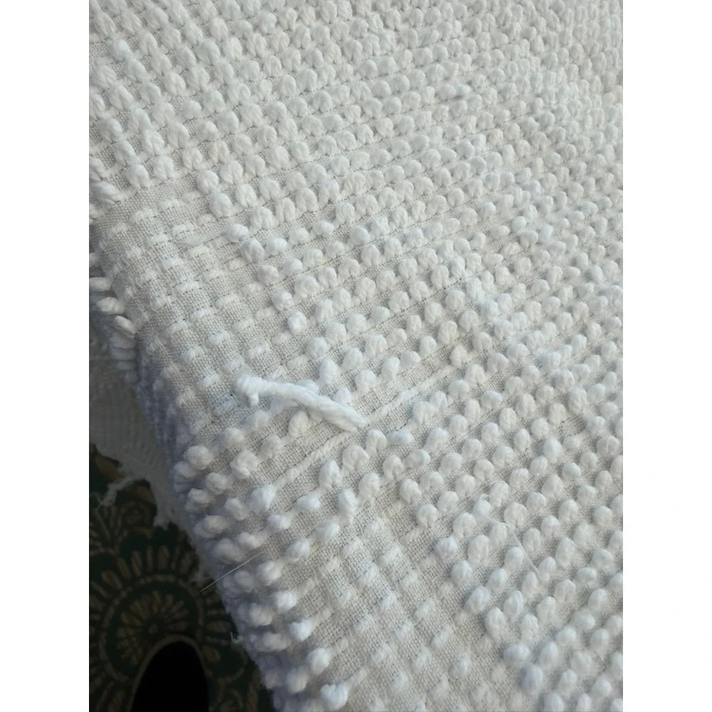 VTG!  Morgan Jones White Chenille Hobnail Floral‎ Bedspread Fringe Queen READ!!